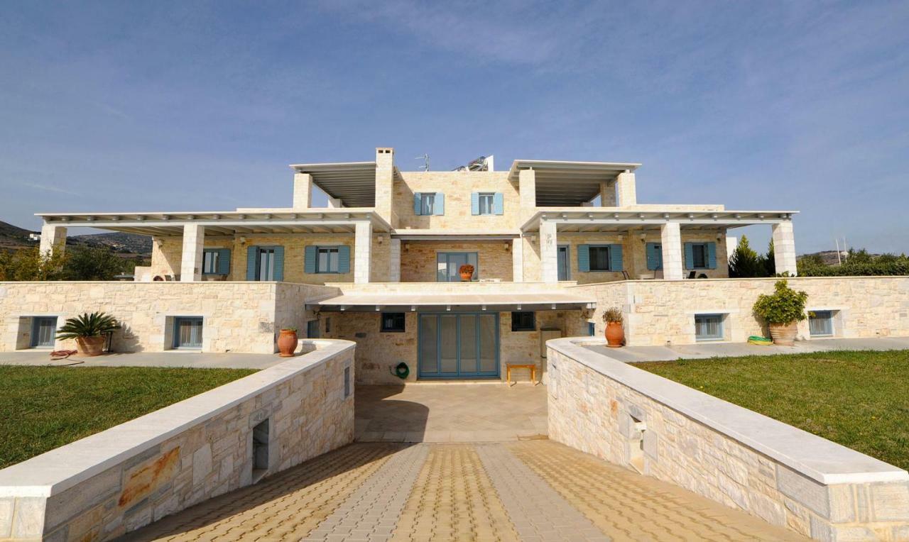 נאוסה Villa Busho מראה חיצוני תמונה