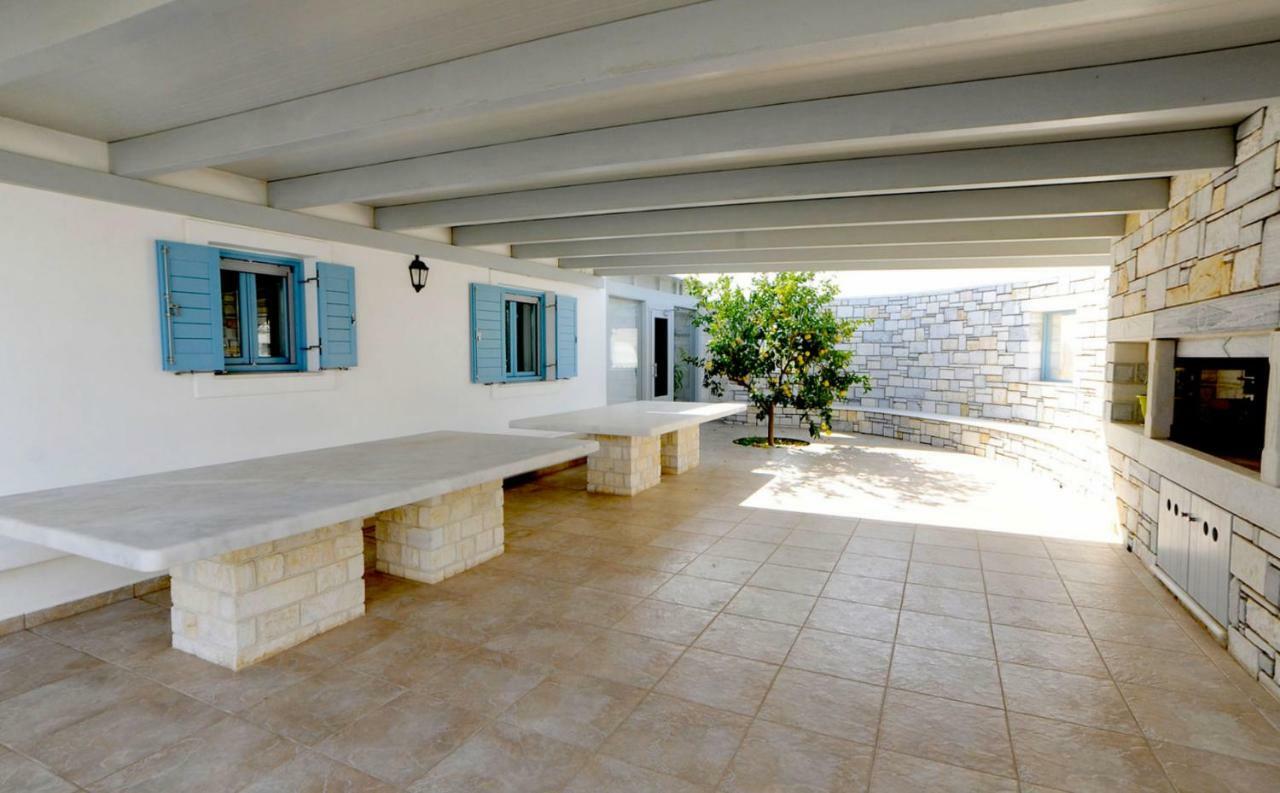 נאוסה Villa Busho מראה חיצוני תמונה