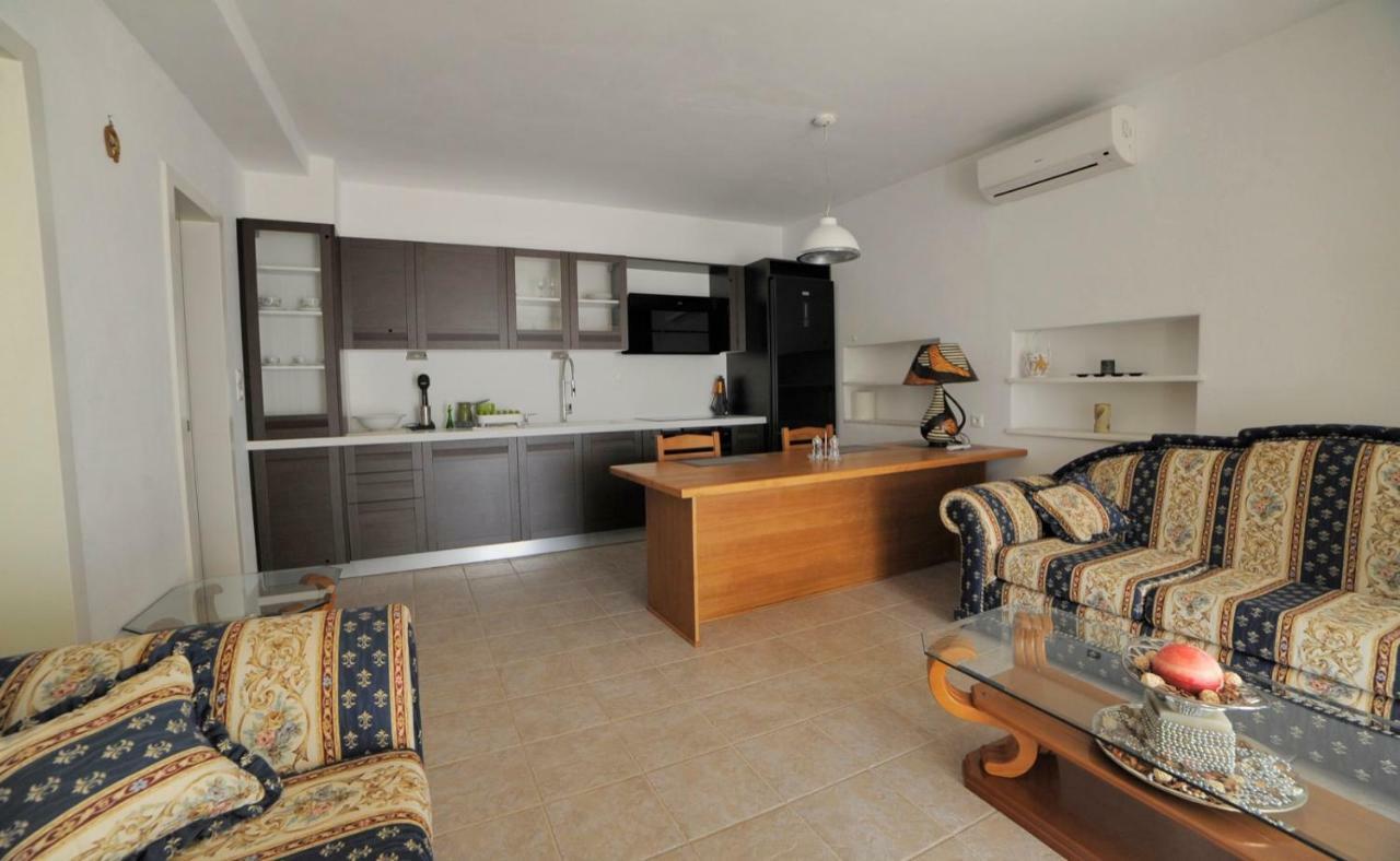 נאוסה Villa Busho מראה חיצוני תמונה