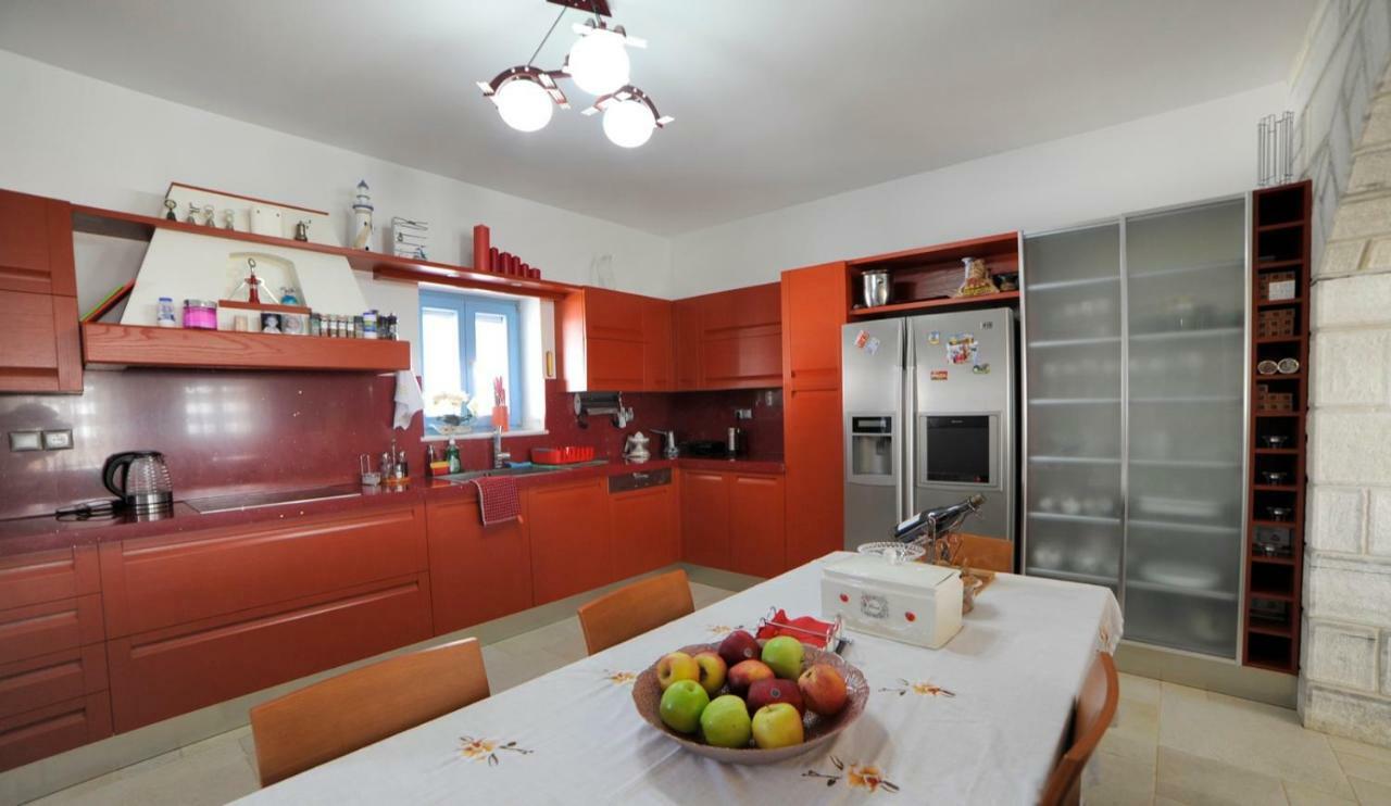 נאוסה Villa Busho מראה חיצוני תמונה