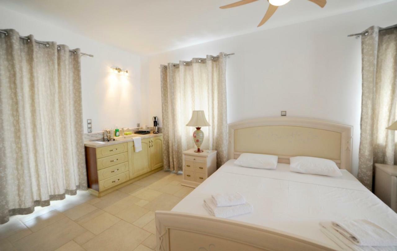 נאוסה Villa Busho מראה חיצוני תמונה
